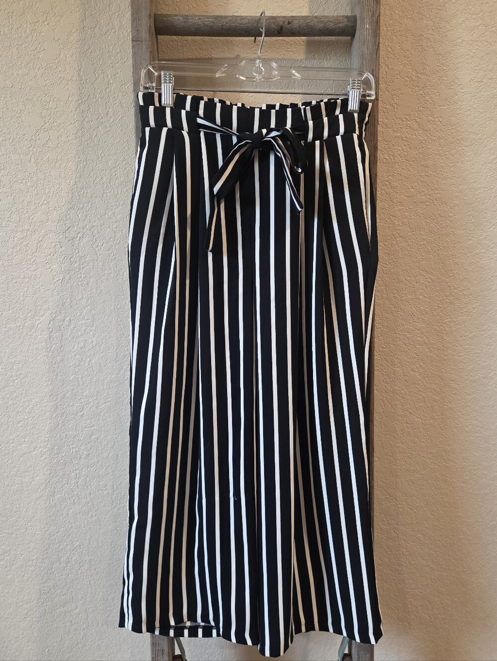 Zara Basic Collection Women's Striped Wide Leg Pants - Size Small